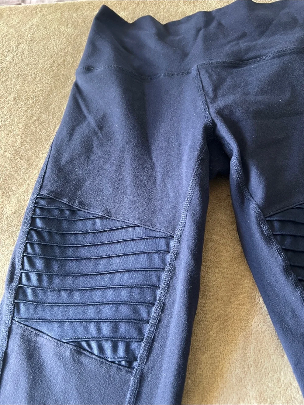 ALO Yoga Navy Ribbed Panel Performance Leggings